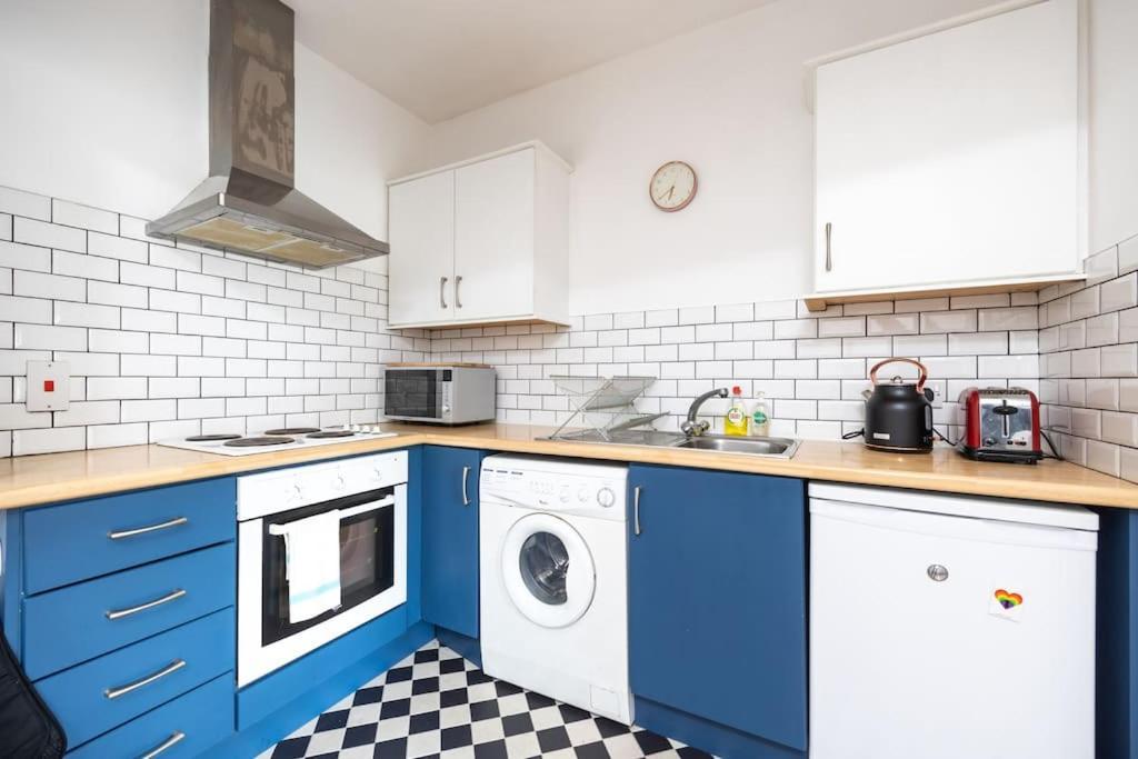 Peaceful 1 Bedroom In Portobello, Apartamento